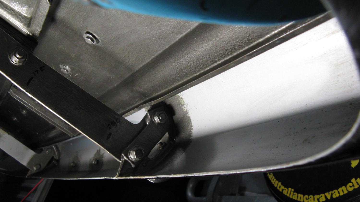 007 rh bumper mounted mail.jpg