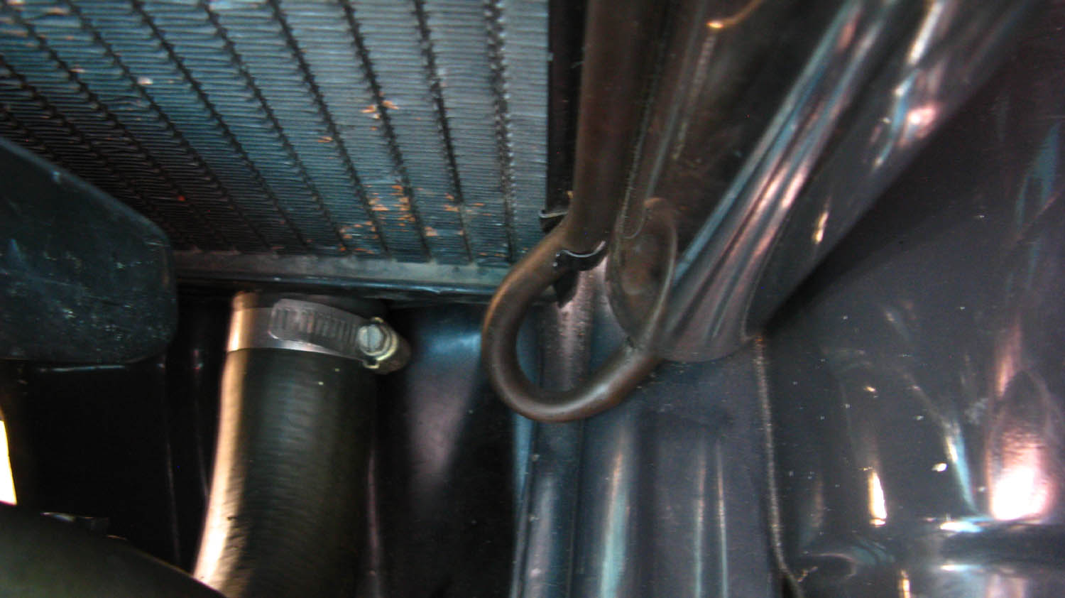 006 radiator rhs sub frame clearance mail.jpg