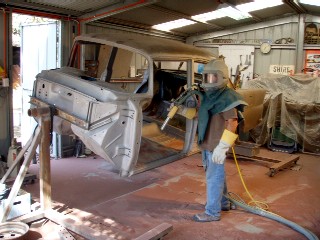 Here is an alien friend of mine sandblasting the undercarriage