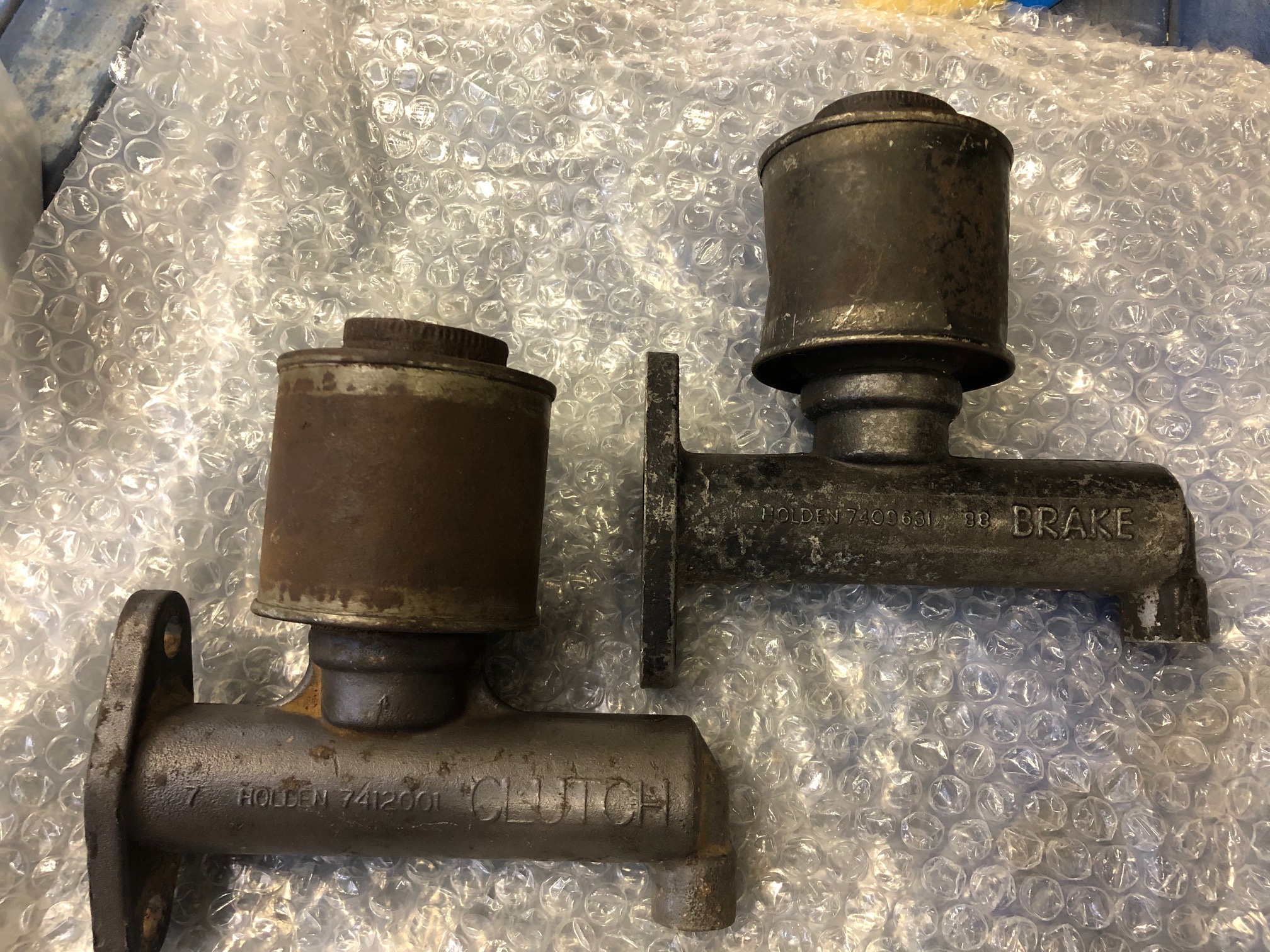brake and clutch tins.jpg