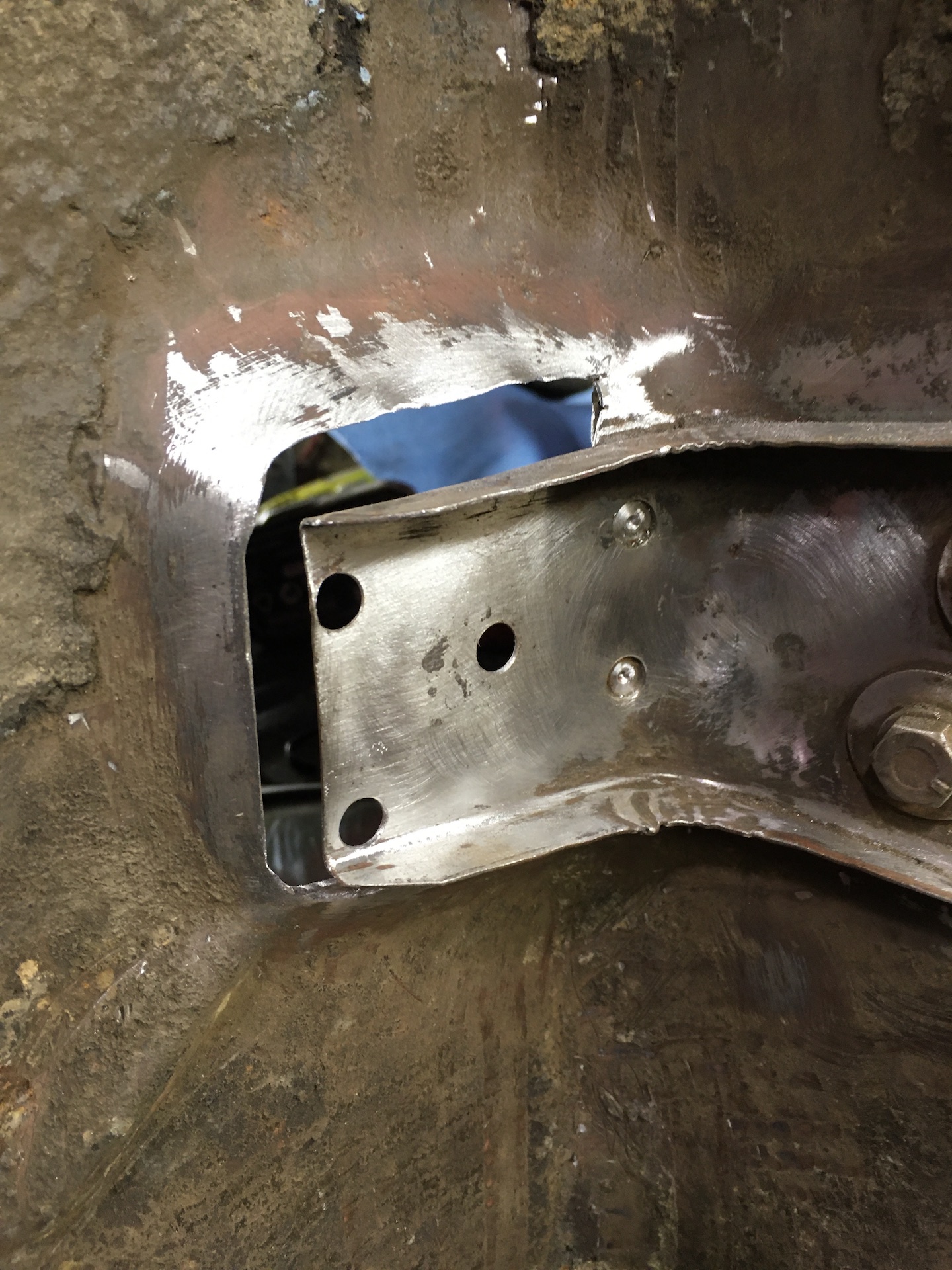 LowerHingeCleaned3.JPG