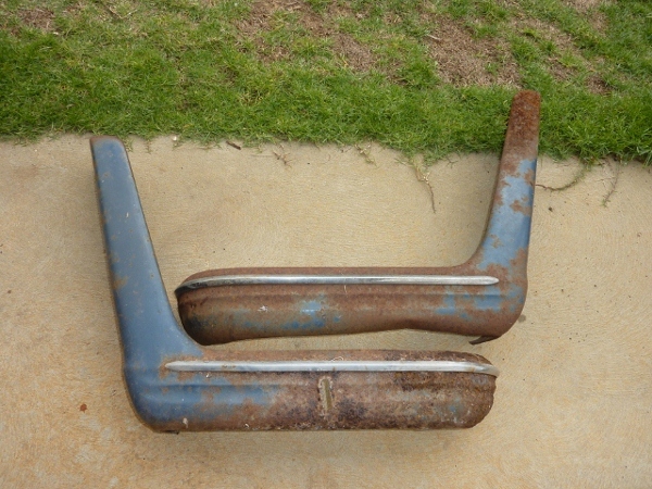 front bench seat ends