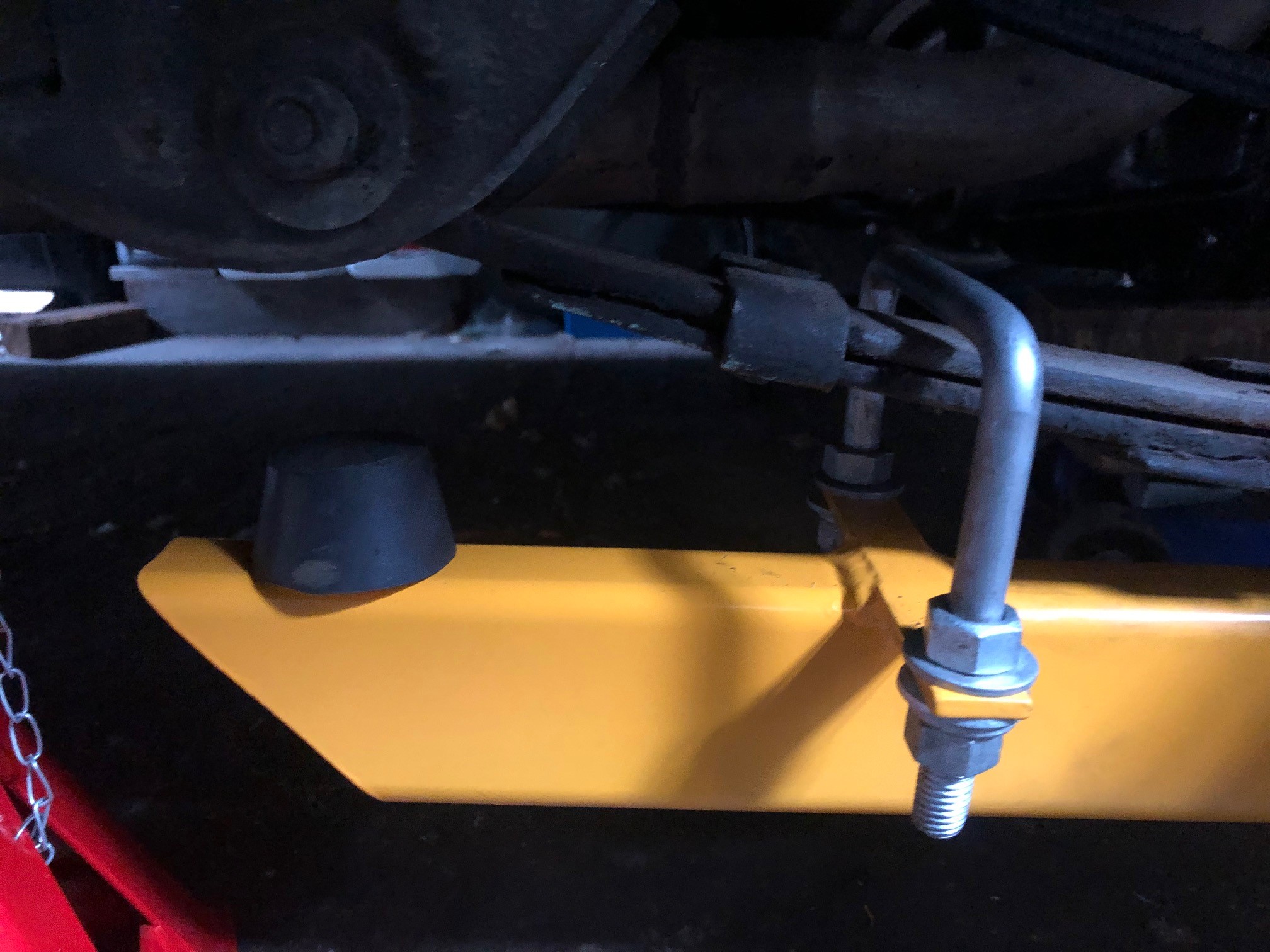 traction bar installed 2.jpg