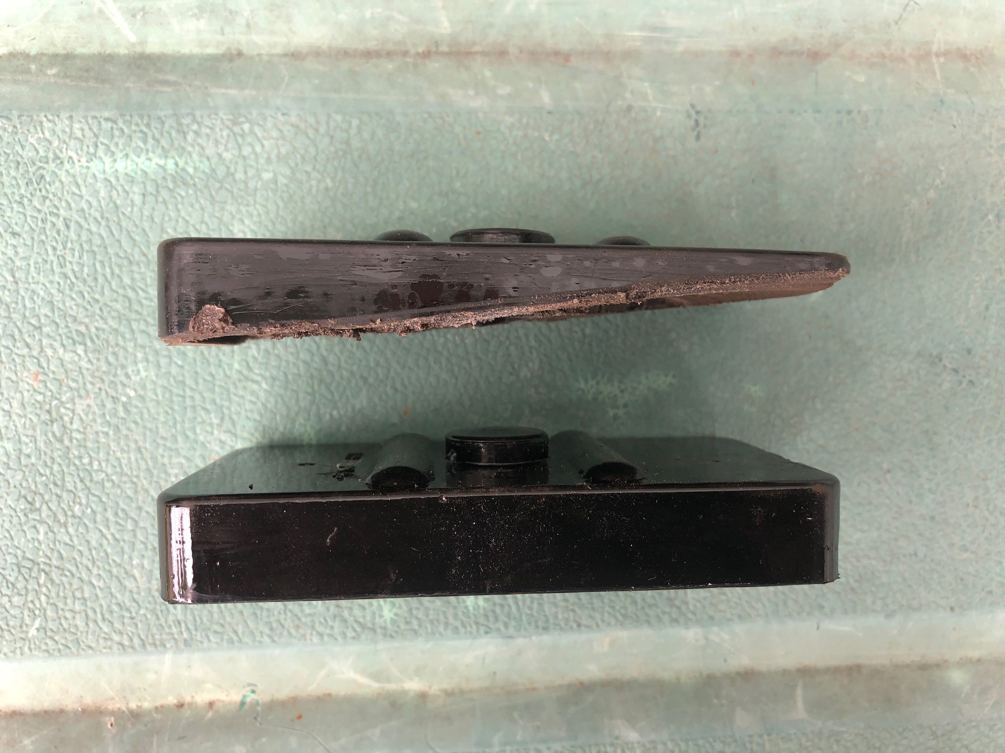 traction bar wedge.jpg