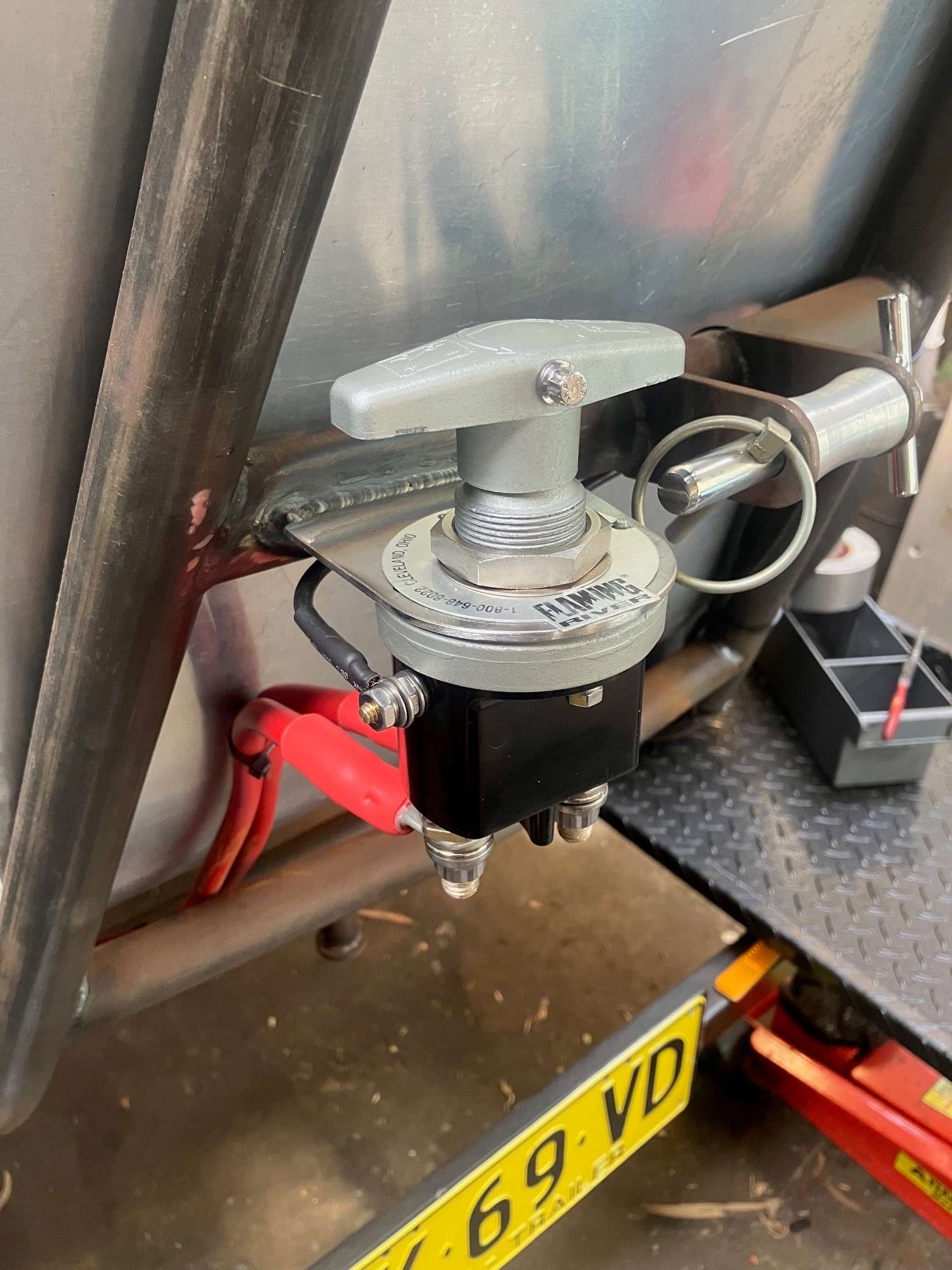 magneto and battery kill switch.jpg