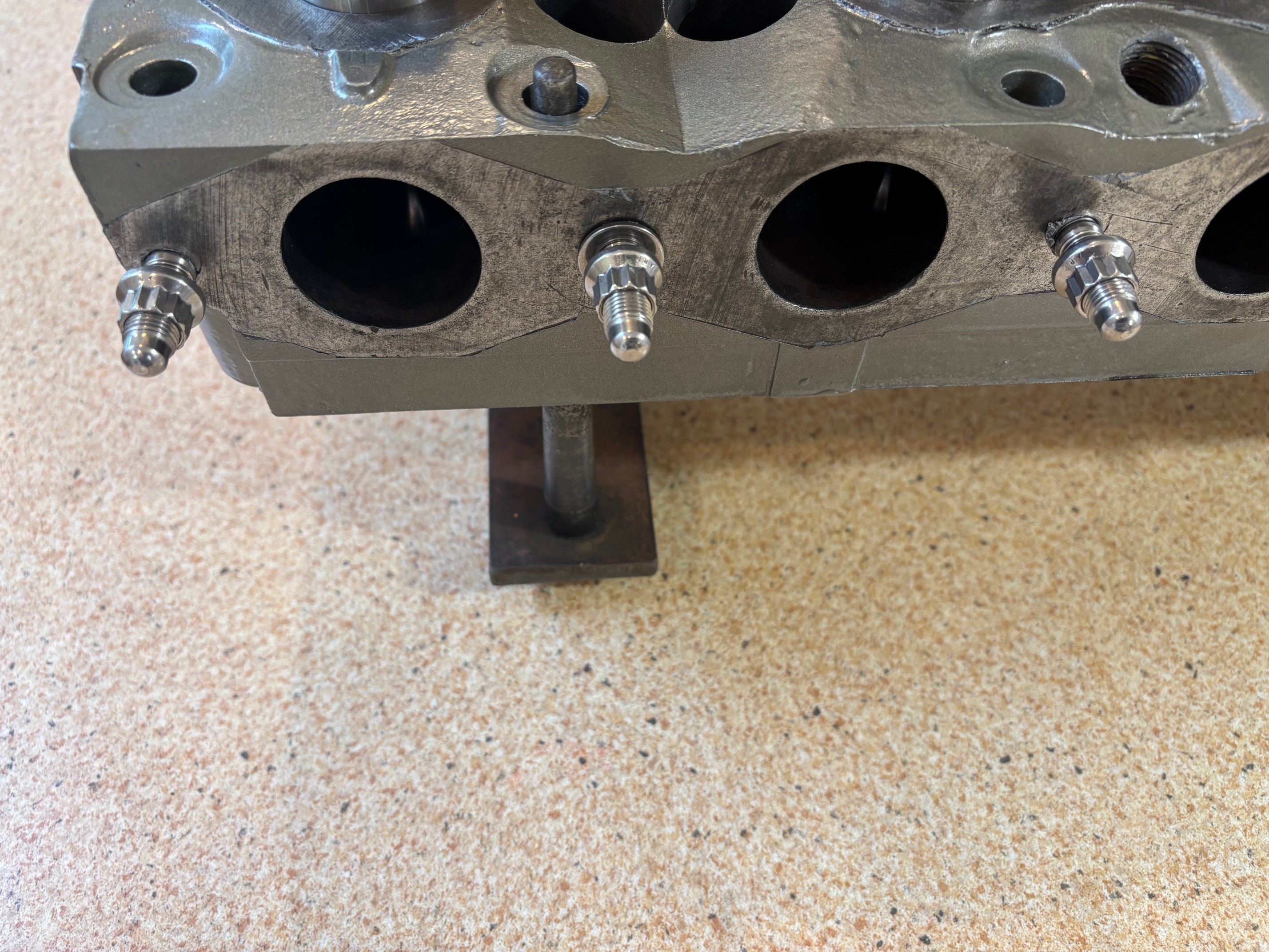 exhaust manifold studs.jpg