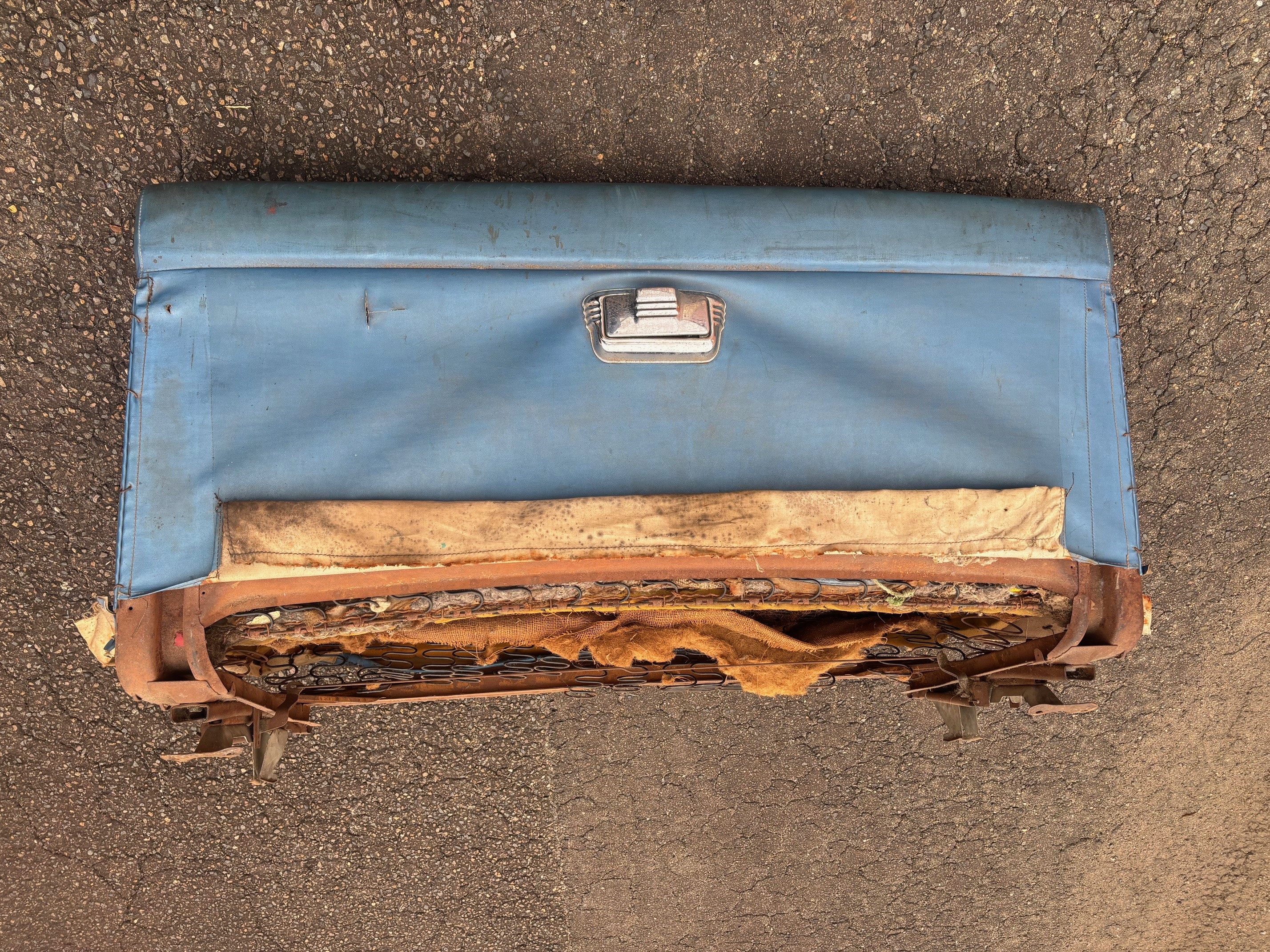 Seat 1.jpg