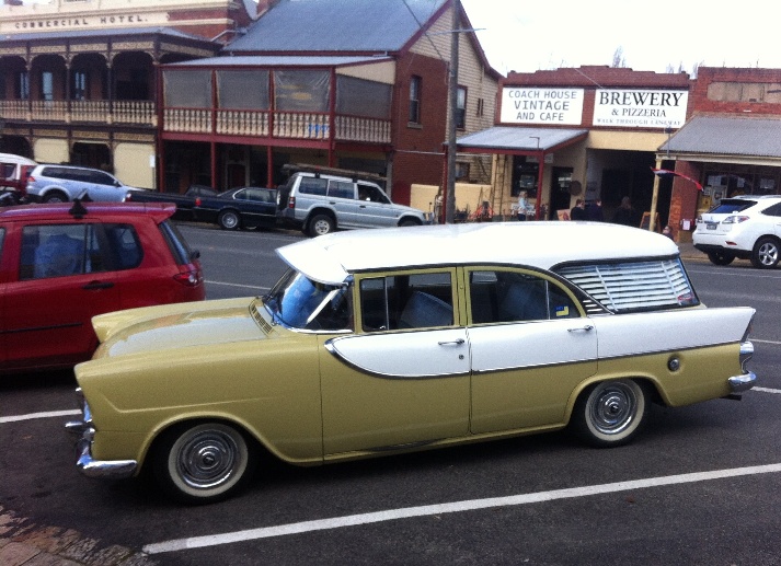 Real Cool Wagon Beechworth!