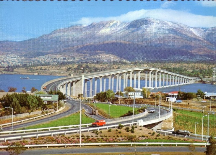 An all red EK coming across the same bridge.  PMG Car?