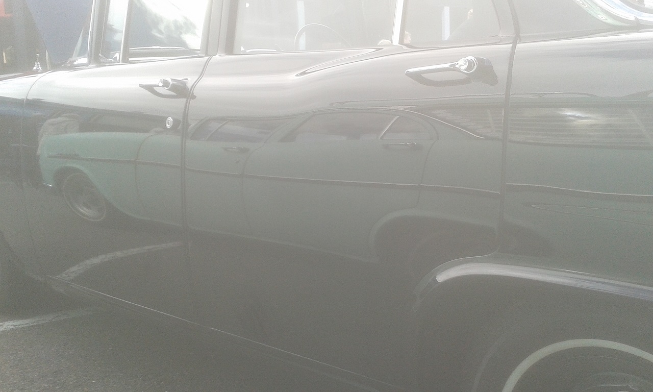 wagon in black.jpg